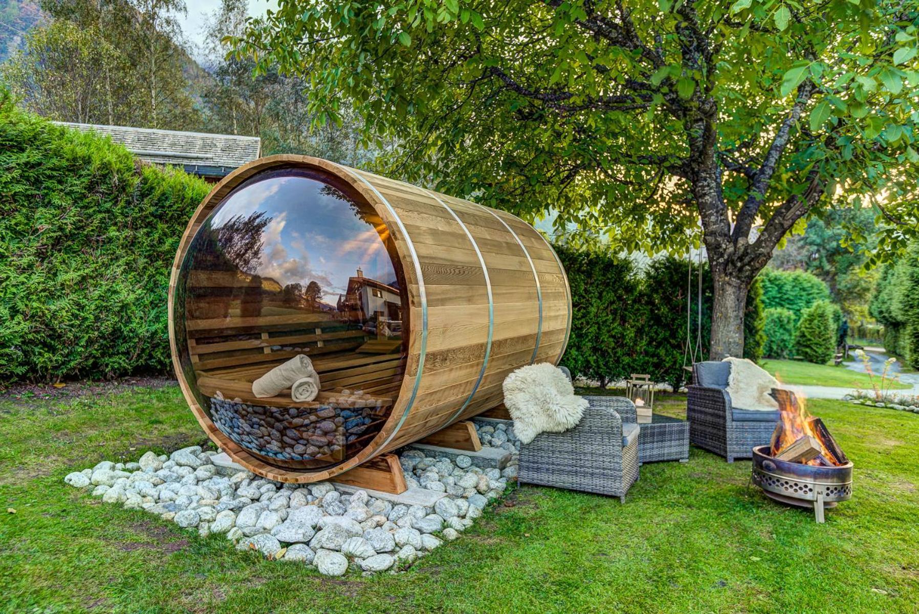 Tiki Lodge - Hot Tub & Sauna Chamonix Bagian luar foto